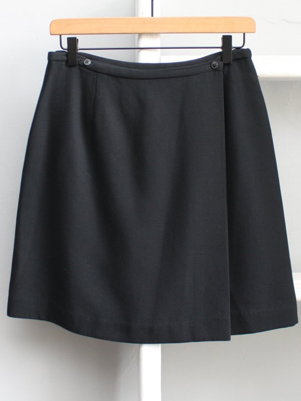 GAP Vintage Y2K Black Wrap Mini Skirt Women's Size 8